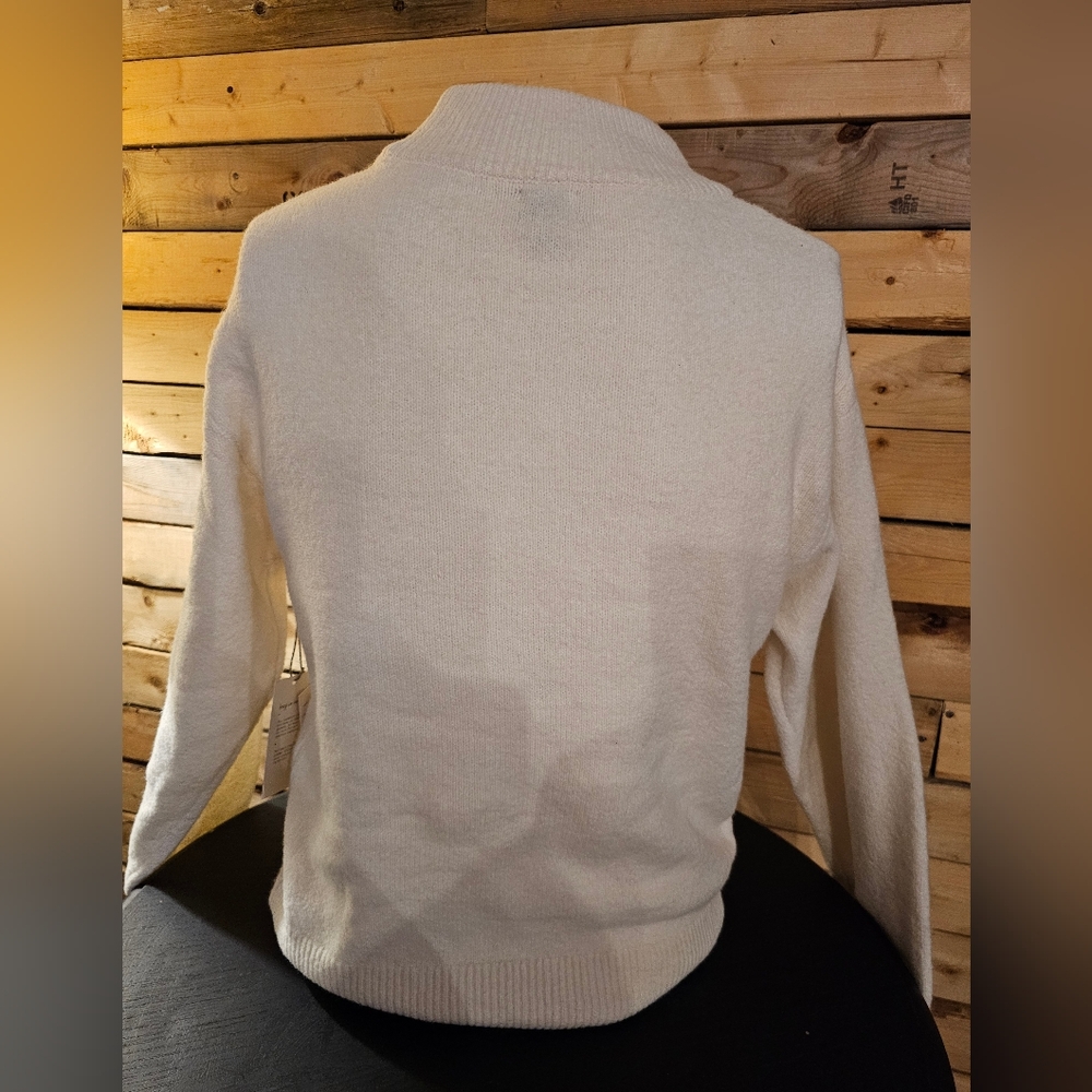 NWT A new Day cashmere like XS Pullover crew neck sweater cream color - Picture 2 of 5